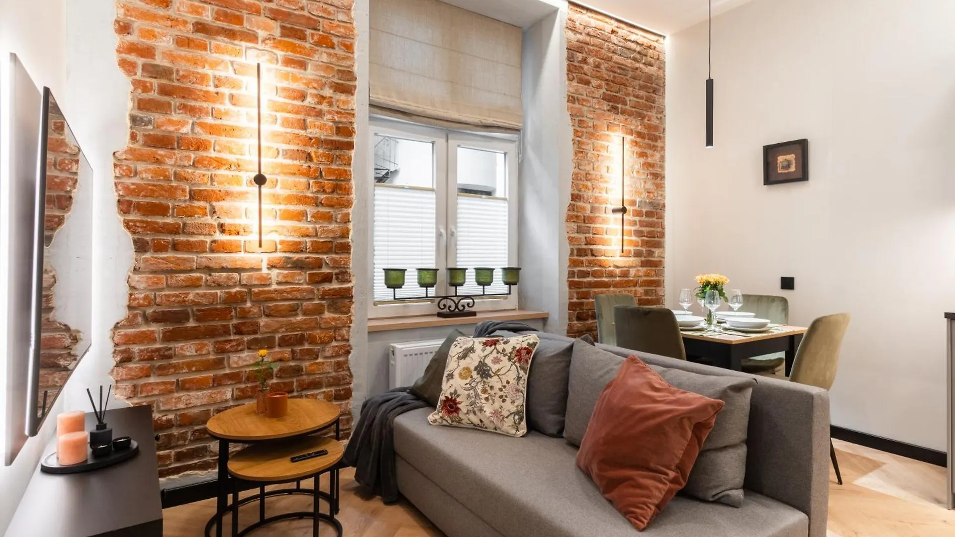 Charm & Comfort Renovated Gem In Old Town Sarego Apt B Krakow 0*,  Poland