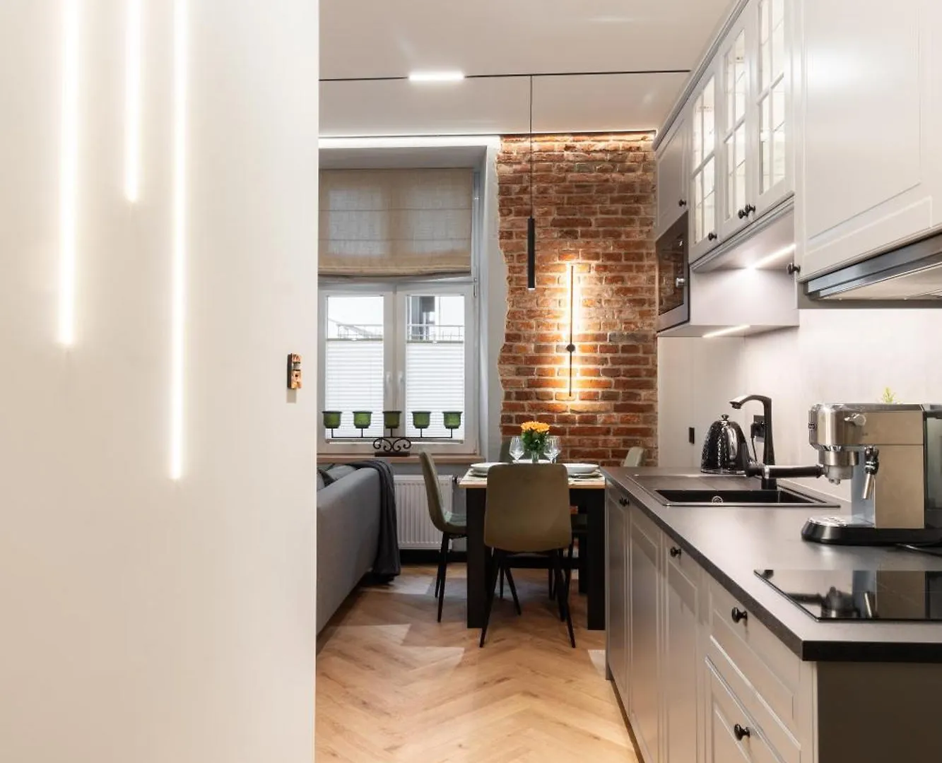 Charm & Comfort Renovated Gem In Old Town Sarego Apt B Cracovia 0*,