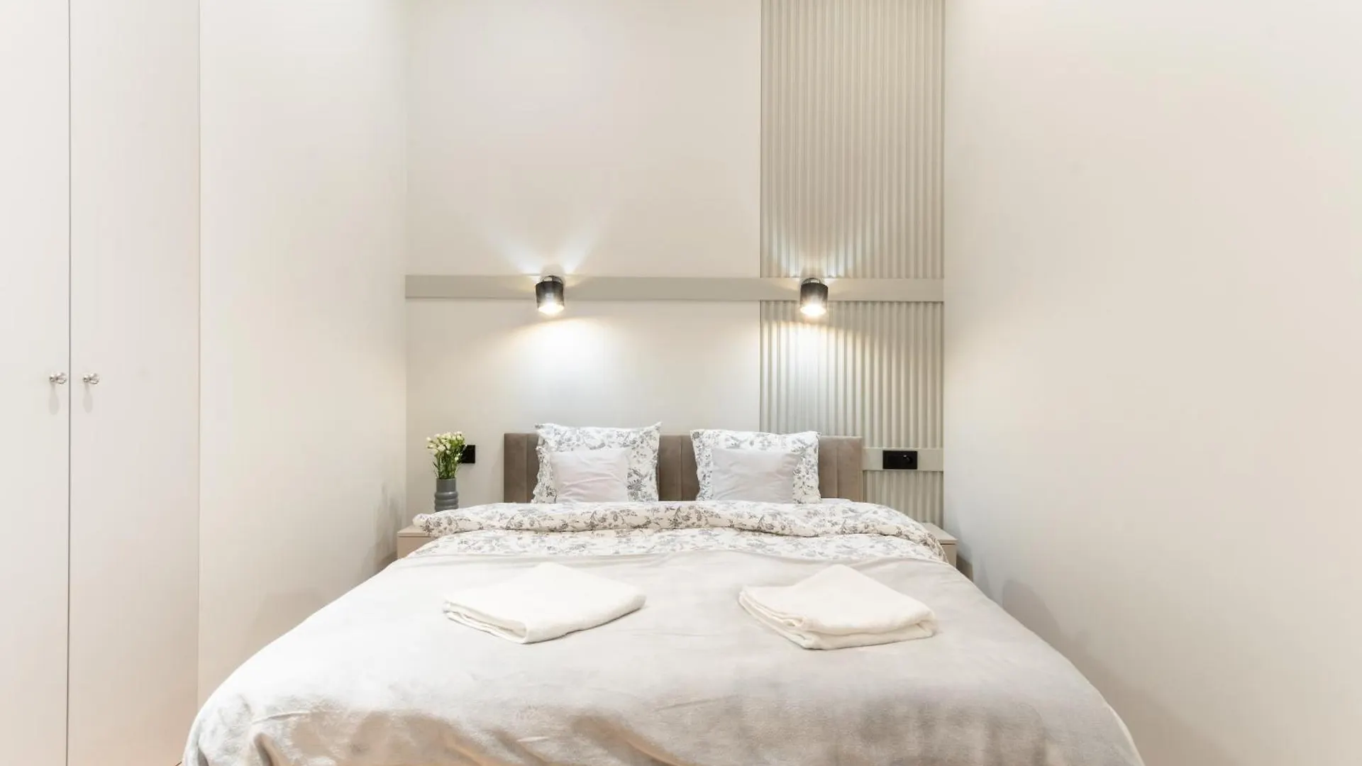 Apartment Charm & Comfort Renovated Gem In Old Town Sarego Apt B Krakow